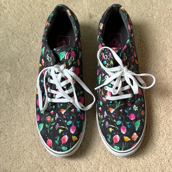 Watercolor floral vans - Picture 2 of 7